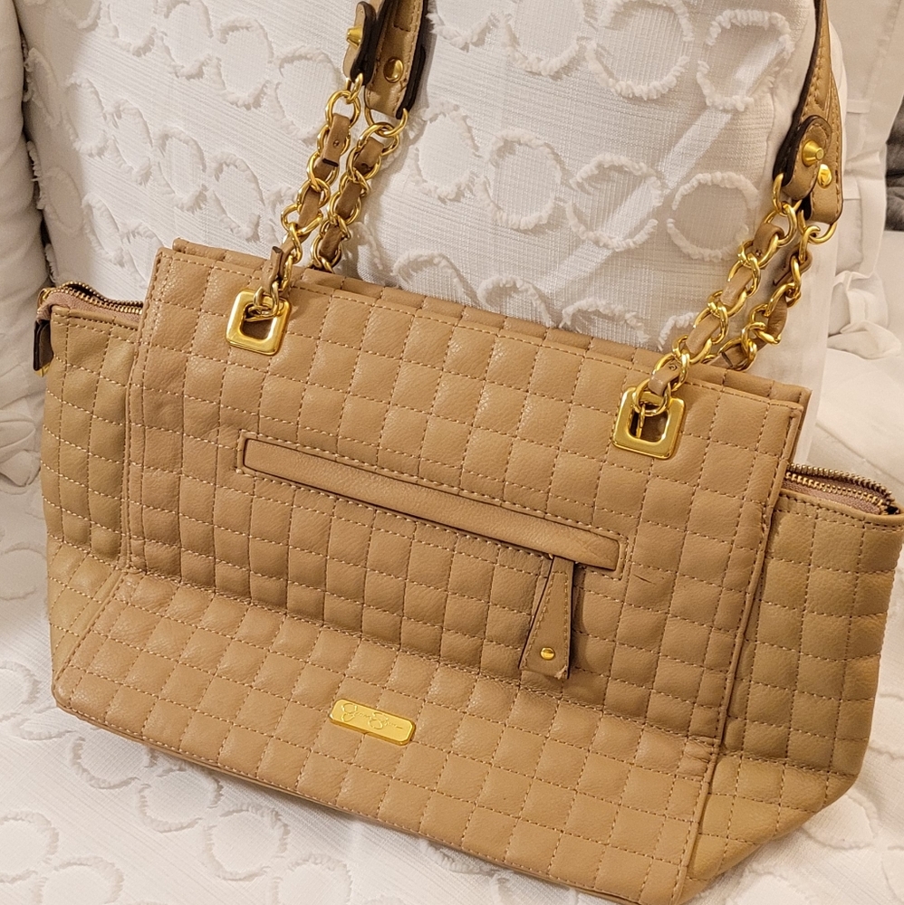 Jessica Simpson purse
